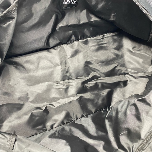 Black & Brown Travel Bag - Picture 2 of 3